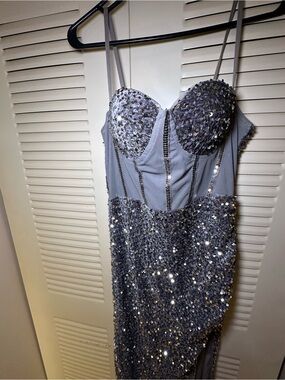 Source Unknown Silver Sequin Bustier Prom Dress